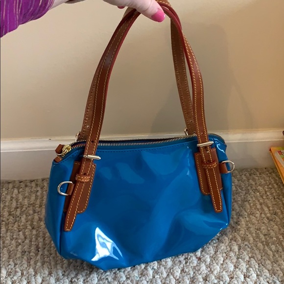 Dooney & Bourke - Picture 2 of 4